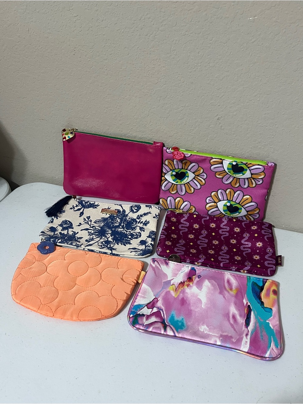 6 IPSY Makeup Bags Multi-colored pouches with various patterns BRAND NEW